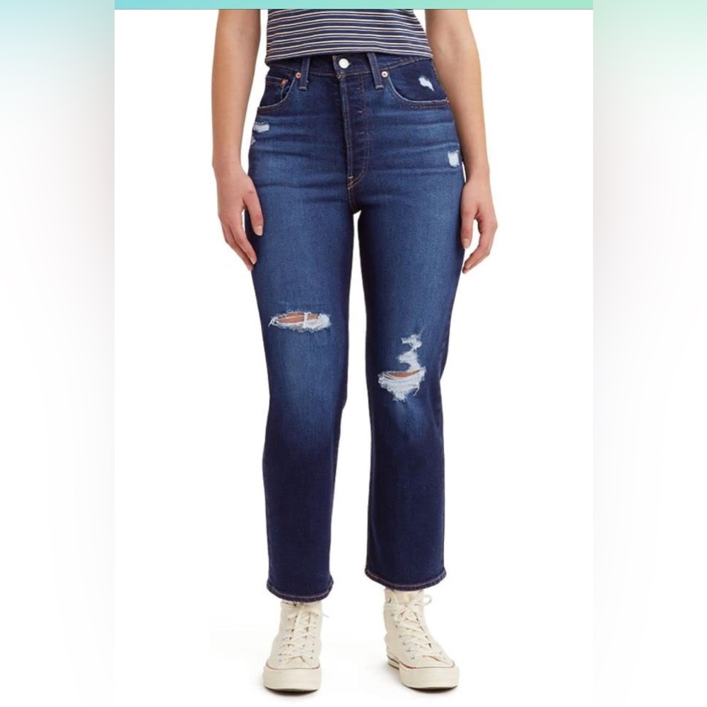 Levi's Ribcage Straight Ankle jeans size 30 with sewn on patches EUC